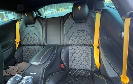 Ferrari GTC4Lusso, 2017 год, 18 000 000 рублей, 8 фотография
