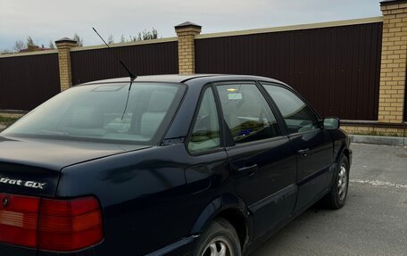 Volkswagen Passat B4, 1994 год, 250 000 рублей, 4 фотография