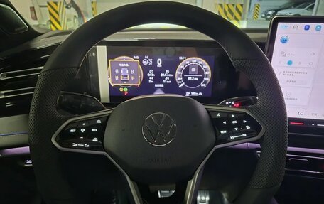Volkswagen Tiguan, 2026 год, 4 750 000 рублей, 15 фотография