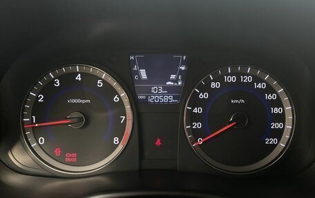 Hyundai Solaris II рестайлинг, 2014 год, 955 000 рублей, 14 фотография
