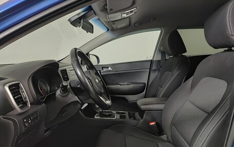 KIA Sportage IV рестайлинг, 2021 год, 2 405 000 рублей, 20 фотография