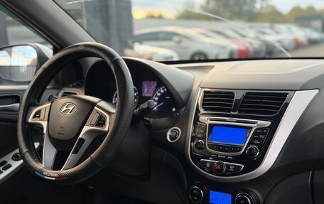 Hyundai Solaris II рестайлинг, 2011 год, 690 000 рублей, 25 фотография