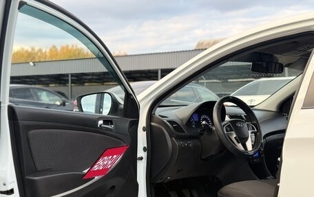 Hyundai Solaris II рестайлинг, 2011 год, 690 000 рублей, 10 фотография
