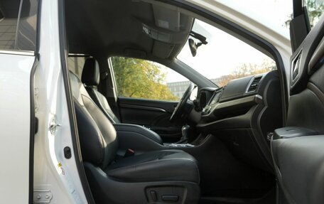 Toyota Highlander III, 2014 год, 2 490 000 рублей, 26 фотография