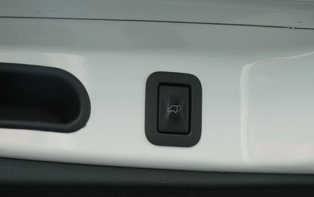 Toyota Highlander III, 2014 год, 2 490 000 рублей, 27 фотография