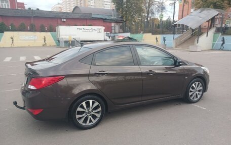 Hyundai Solaris II рестайлинг, 2015 год, 950 000 рублей, 6 фотография
