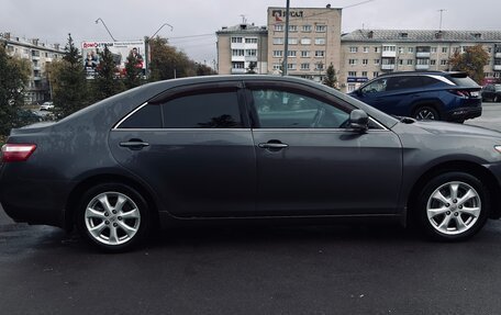 Toyota Camry, 2011 год, 1 300 000 рублей, 8 фотография