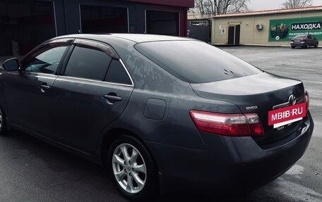 Toyota Camry, 2011 год, 1 300 000 рублей, 4 фотография