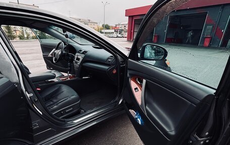 Toyota Camry, 2011 год, 1 300 000 рублей, 20 фотография