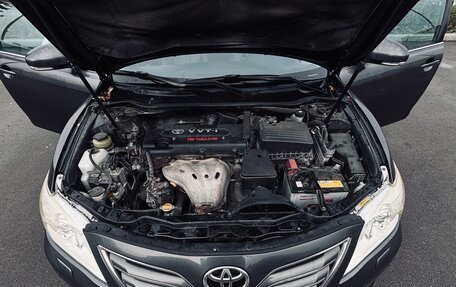 Toyota Camry, 2011 год, 1 300 000 рублей, 23 фотография