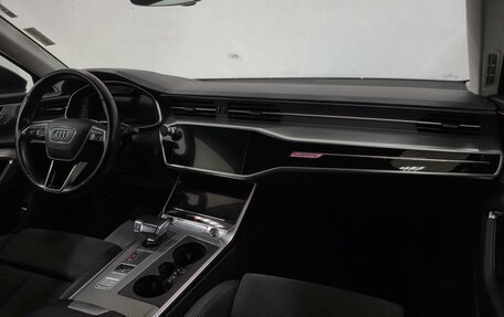 Audi A6, 2021 год, 3 150 000 рублей, 16 фотография