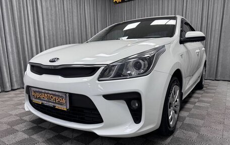 KIA Rio IV, 2017 год, 1 020 000 рублей, 6 фотография