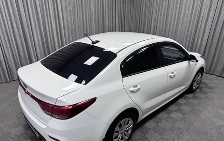 KIA Rio IV, 2017 год, 1 020 000 рублей, 17 фотография