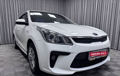 KIA Rio IV, 2017 год, 1 020 000 рублей, 3 фотография