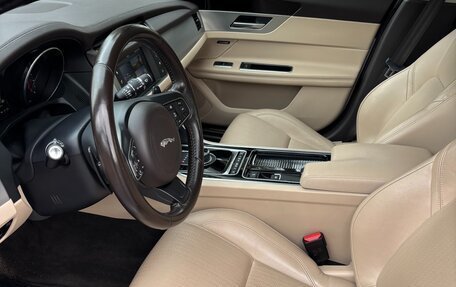 Jaguar XF II, 2016 год, 2 700 000 рублей, 13 фотография