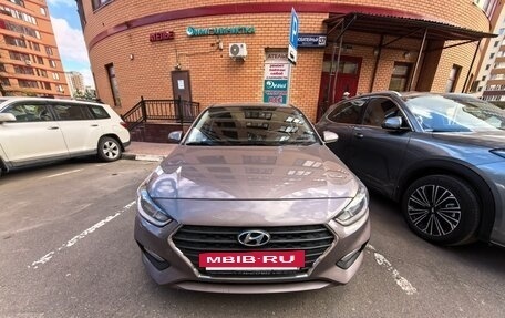 Hyundai Solaris II рестайлинг, 2018 год, 1 490 000 рублей, 2 фотография