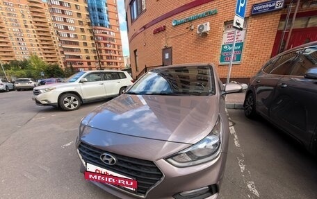 Hyundai Solaris II рестайлинг, 2018 год, 1 490 000 рублей, 3 фотография