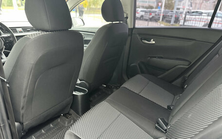 KIA Rio IV, 2018 год, 1 375 000 рублей, 16 фотография