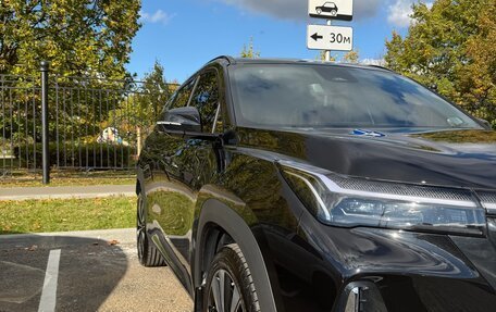 Geely Atlas, 2025 год, 2 800 000 рублей, 3 фотография