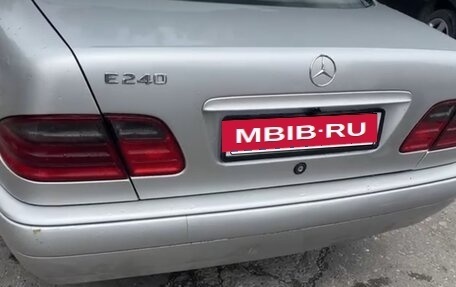 Mercedes-Benz E-Класс, 1998 год, 650 000 рублей, 8 фотография