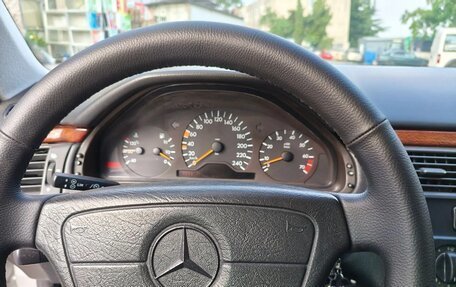Mercedes-Benz E-Класс, 1998 год, 650 000 рублей, 23 фотография