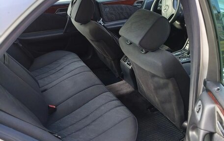 Mercedes-Benz E-Класс, 1998 год, 650 000 рублей, 27 фотография