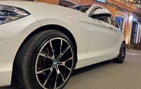 BMW 1 серия, 2017 год, 1 680 000 рублей, 6 фотография