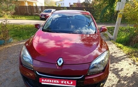 Renault Megane III, 2012 год, 750 000 рублей, 2 фотография