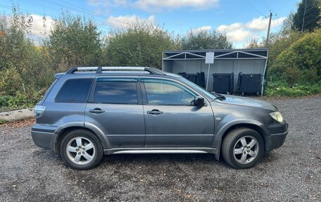 Mitsubishi Outlander III рестайлинг 3, 2005 год, 490 000 рублей, 3 фотография
