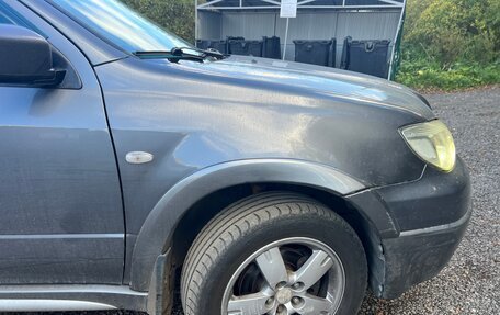 Mitsubishi Outlander III рестайлинг 3, 2005 год, 490 000 рублей, 8 фотография