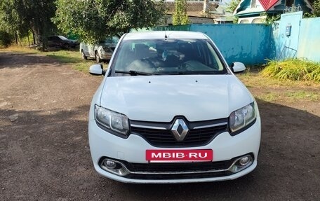 Renault Logan II, 2016 год, 780 000 рублей, 2 фотография
