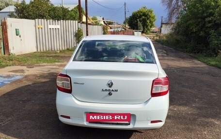 Renault Logan II, 2016 год, 780 000 рублей, 4 фотография