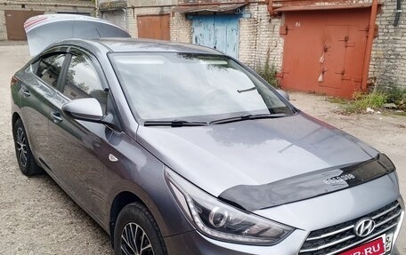Hyundai Solaris II рестайлинг, 2017 год, 970 000 рублей, 8 фотография