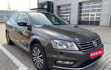 Volkswagen Passat B7, 2014 год, 1 000 000 рублей, 8 фотография