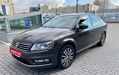 Volkswagen Passat B7, 2014 год, 1 000 000 рублей, 11 фотография
