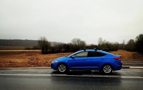 Hyundai Elantra VI рестайлинг, 2017 год, 1 050 000 рублей, 9 фотография