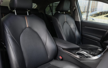 Toyota Camry, 2019 год, 2 698 000 рублей, 12 фотография