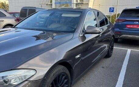 BMW 5 серия, 2011 год, 1 550 000 рублей, 3 фотография