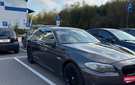 BMW 5 серия, 2011 год, 1 550 000 рублей, 4 фотография