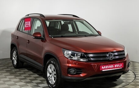 Volkswagen Tiguan I, 2011 год, 1 499 900 рублей, 3 фотография