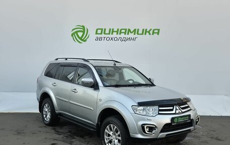 Mitsubishi Pajero Sport II рестайлинг, 2015 год, 1 950 000 рублей, 3 фотография