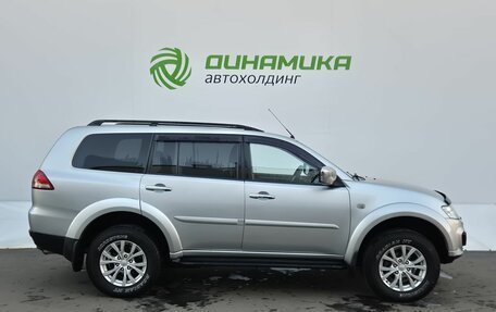 Mitsubishi Pajero Sport II рестайлинг, 2015 год, 1 950 000 рублей, 4 фотография