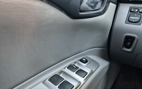 Mitsubishi Pajero Sport II рестайлинг, 2015 год, 1 950 000 рублей, 15 фотография