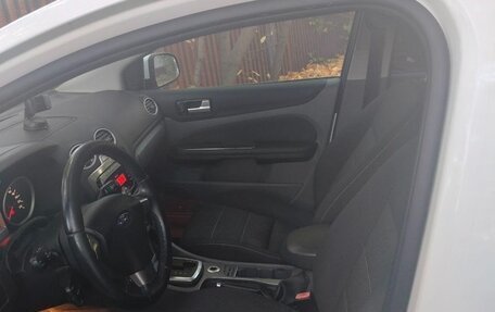 Ford Focus II рестайлинг, 2010 год, 700 000 рублей, 3 фотография