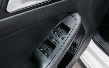 Volkswagen Jetta VI, 2014 год, 990 000 рублей, 12 фотография