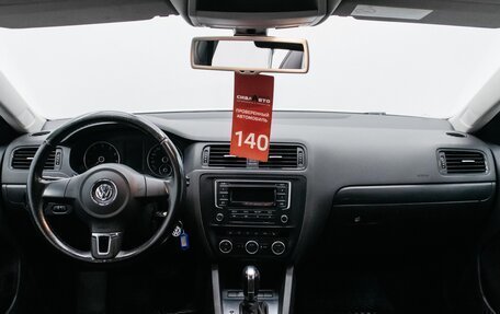 Volkswagen Jetta VI, 2014 год, 990 000 рублей, 14 фотография