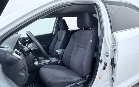 Toyota Camry, 2016 год, 1 888 000 рублей, 8 фотография