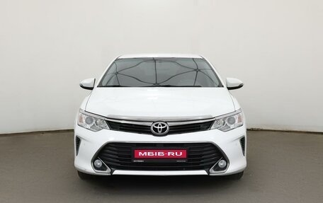 Toyota Camry, 2016 год, 1 888 000 рублей, 3 фотография