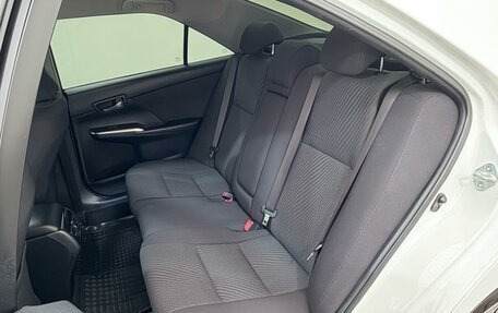 Toyota Camry, 2016 год, 1 888 000 рублей, 15 фотография