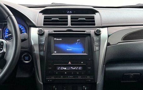 Toyota Camry, 2016 год, 1 888 000 рублей, 23 фотография